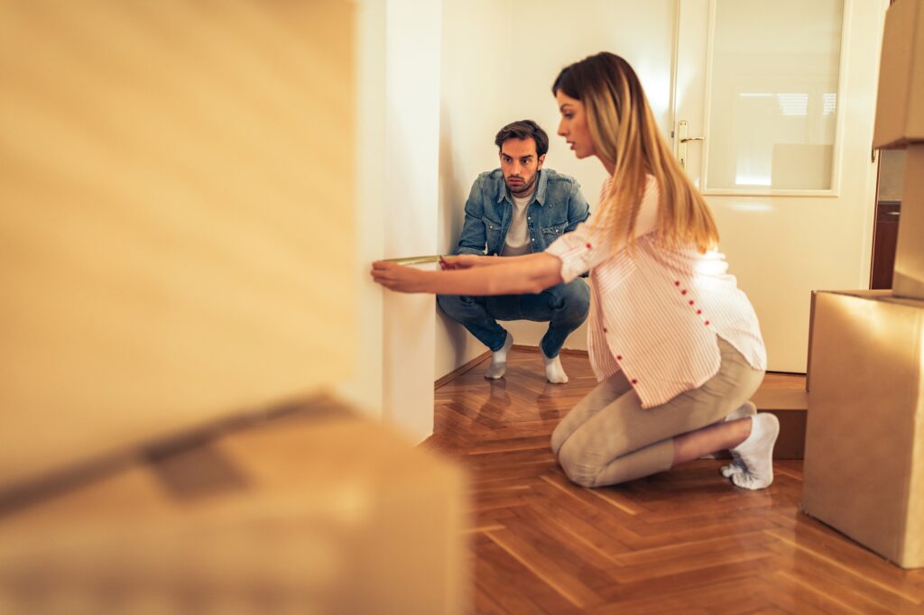 Planning home decoration together