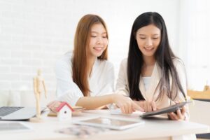 BUSINESS BUY HOUSE