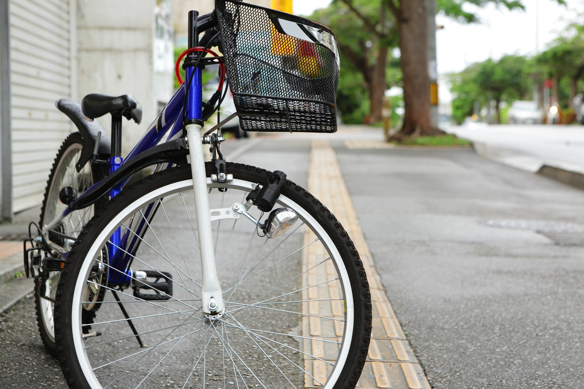 bicycle parked in city street